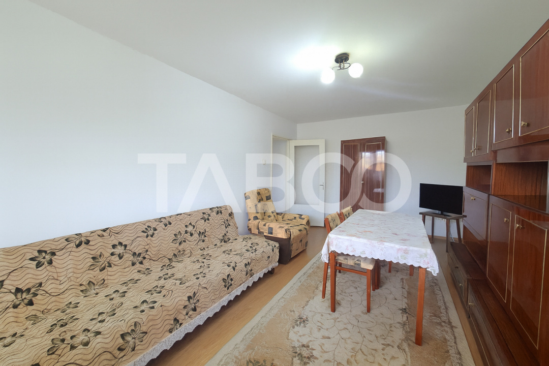 3 camere decomandate de vanzare la etajul 2 cu balcon si pivnita