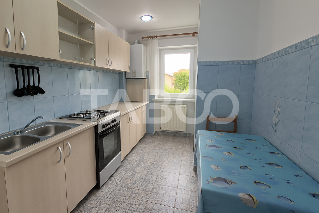 3 camere decomandate de vanzare la etajul 2 cu balcon si pivnita