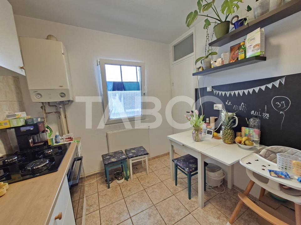 ANAF Calea Dumbravii- Apartament decomandat de vanzare 2 camere si pod