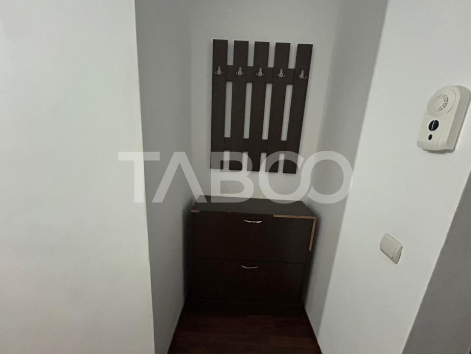 Aparamant de inchiriat cu 2 balcoane si loc de parcare Turnisor