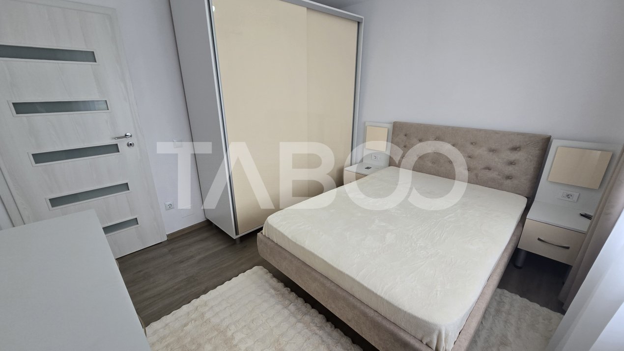 Aparament de vanzare decomandat Strand 2 camere balcon mobilat utilat