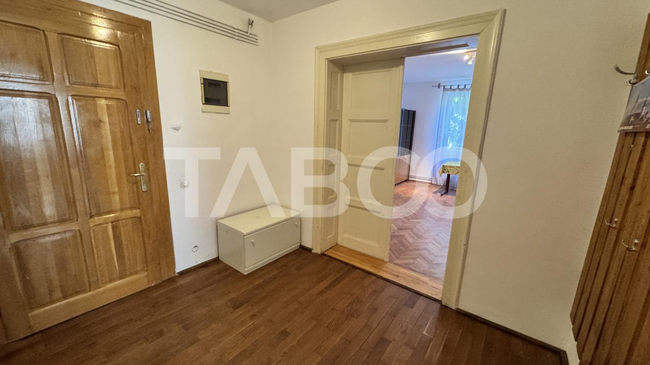 Apartamanet 3 camere de inchiriat mobilat utilat 100 mpu CENTRAL Sibiu