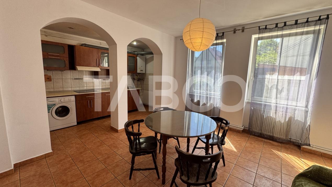 Apartamanet 3 camere de inchiriat mobilat utilat 100 mpu CENTRAL Sibiu