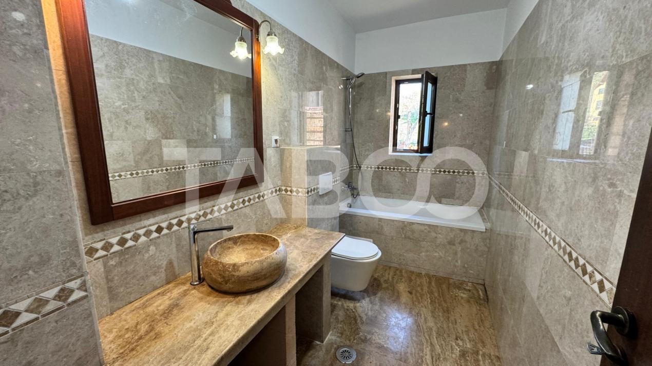 Apartamanet 3 camere de inchiriat mobilat utilat 100 mpu Tilisca