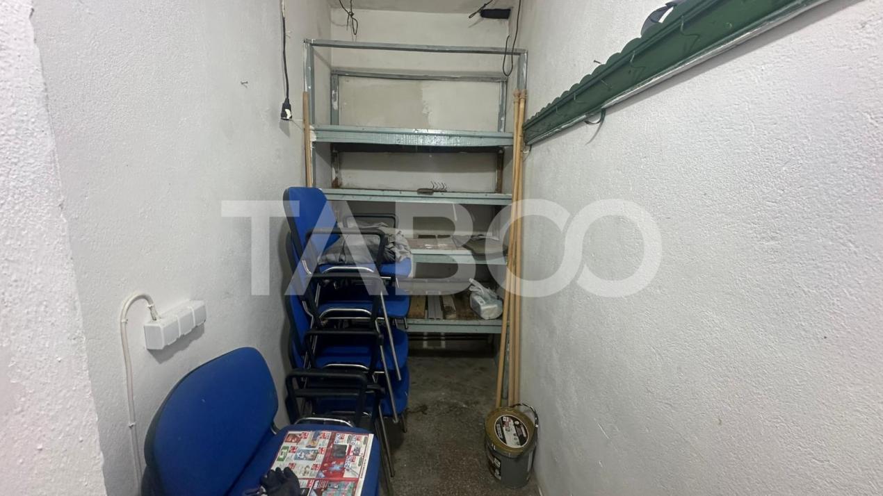 Apartament 105 mpu cu curte  la casa 3 camere zona Tiglari Sibiu 