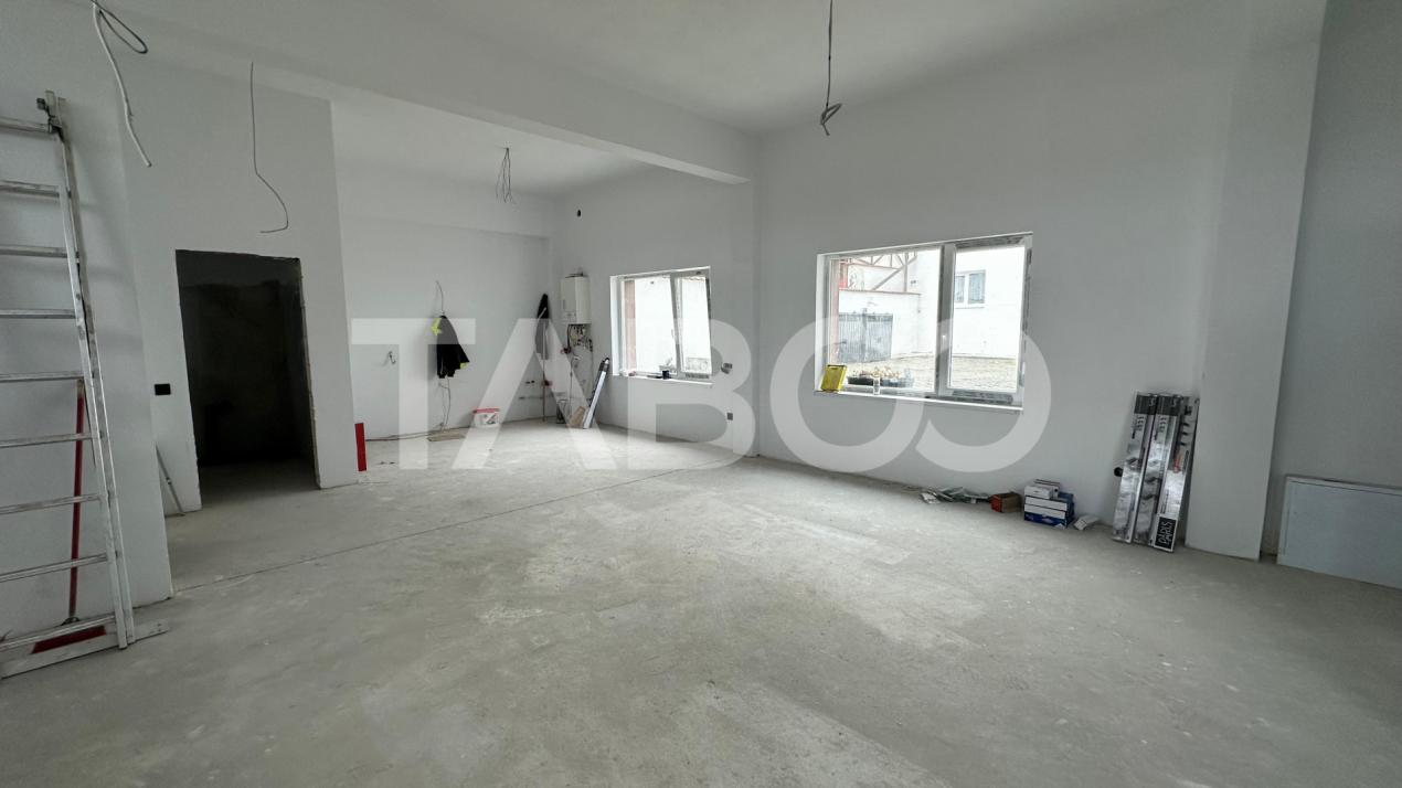 Apartament 113 mpu loc de parcare 3 camere zona Turnisor Sibiu