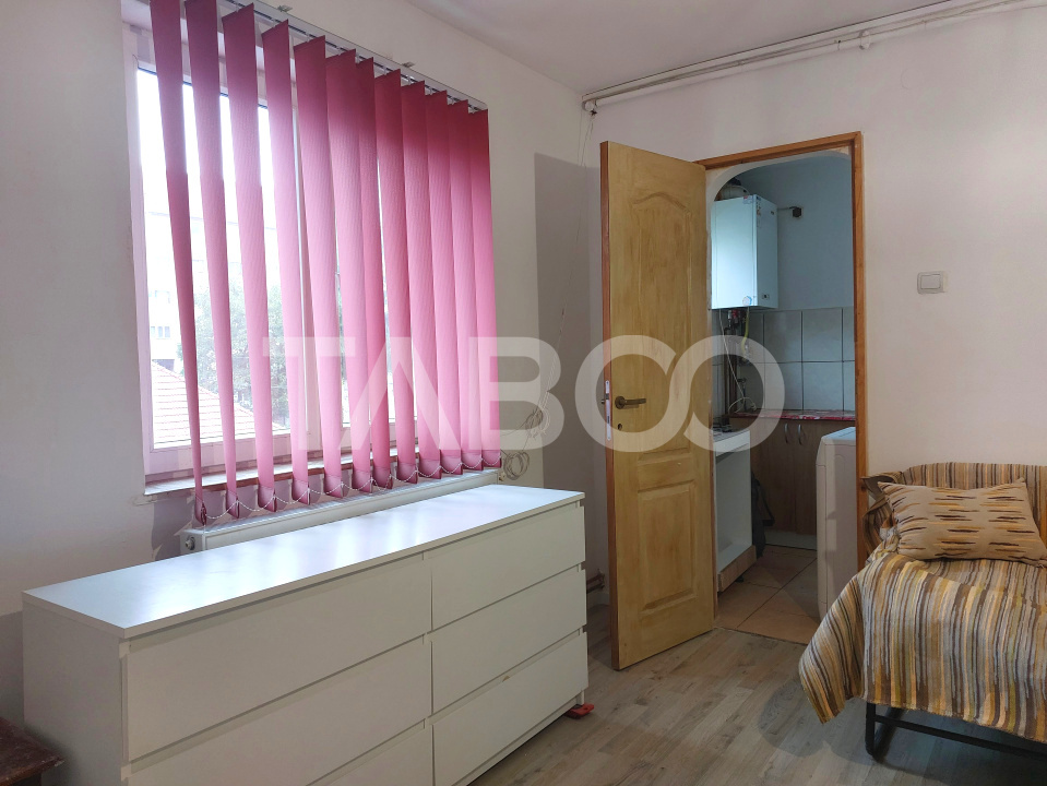Apartament 2 camere 30 mp etaj 2 spre soare Stejarului Cisnadie