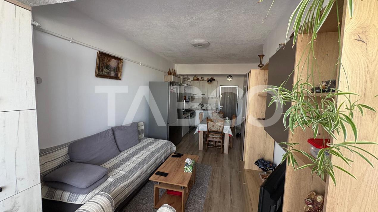 Apartament 2 camere 39 mp utili decomandat mobilat utilat balcon 8 mp 