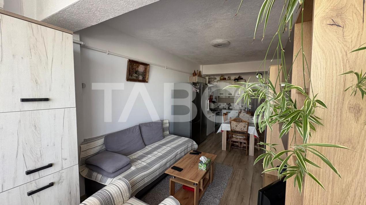 Apartament 2 camere 39 mp utili decomandat mobilat utilat balcon 8 mp 