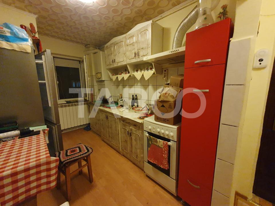 Apartament 2 camere 40 mp utili parter zona Tudor Vladimirescu