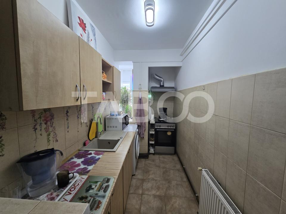 Apartament 2 camere 40mpu etaj parter zona Mihai Viteazul