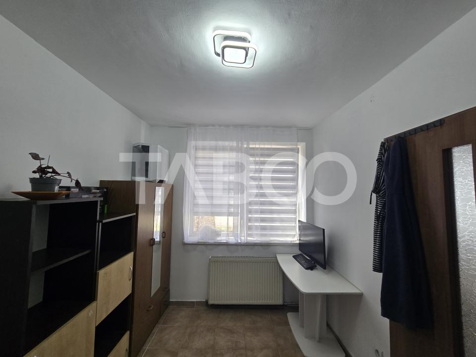 Apartament 2 camere 40mpu etaj parter zona Mihai Viteazul