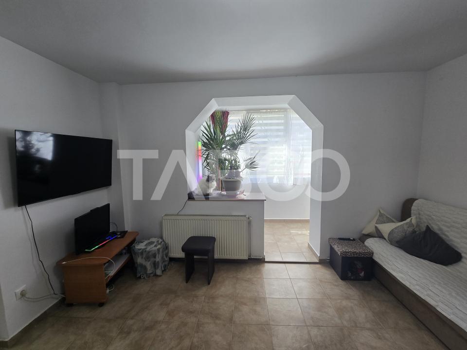 Apartament 2 camere 40mpu etaj parter zona Mihai Viteazul