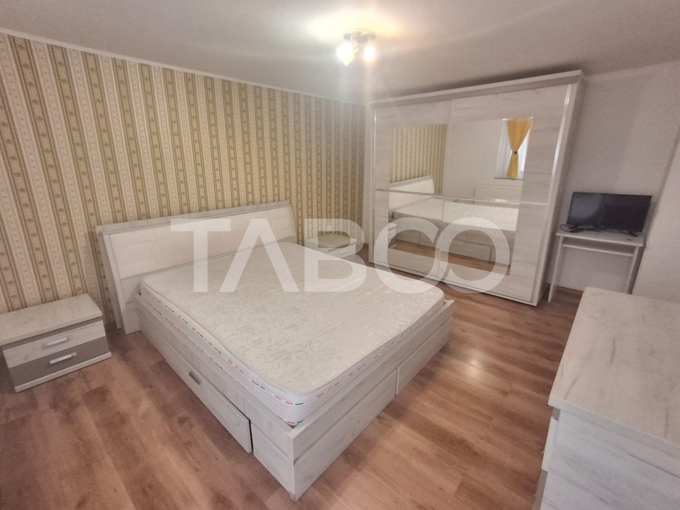 Apartament 2 camere 44 mp utili ETAJ 1 curte amenajata central Sibiu
