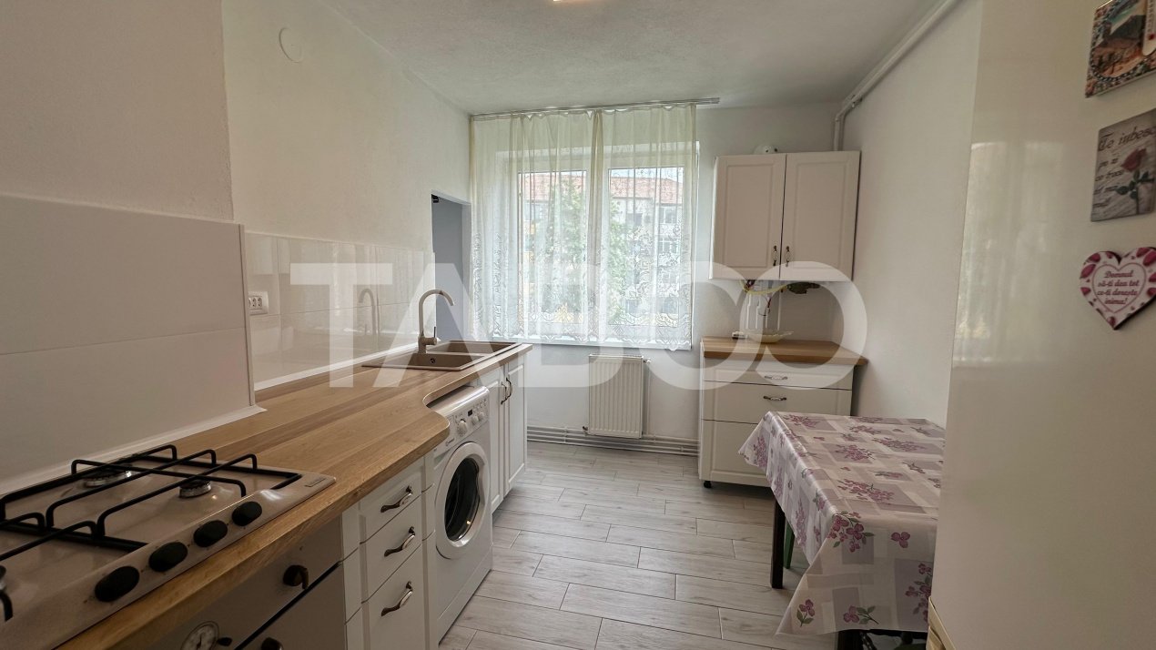 Apartament 2 camere 45 mpu mobilat utilat zona Terezian Sibiu