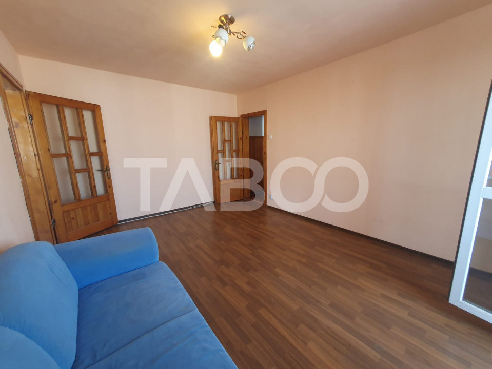 Apartament 2 camere 48 mp + balcon 3 metri zona Tudor Vladimirescu in Fagaras - Tudor Vladimirescu