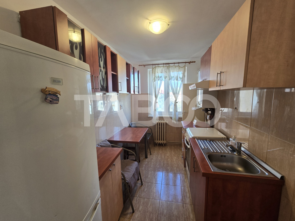 Apartament 2 camere 48mpu balcon 7m etaj intermediar zona Rahovei