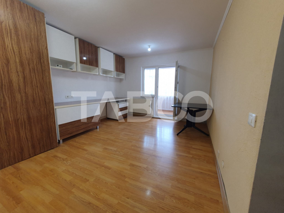 Apartament 2 camere 52 mp utili decomandat etaj 1 zona Campului in Fagaras - Cimpului