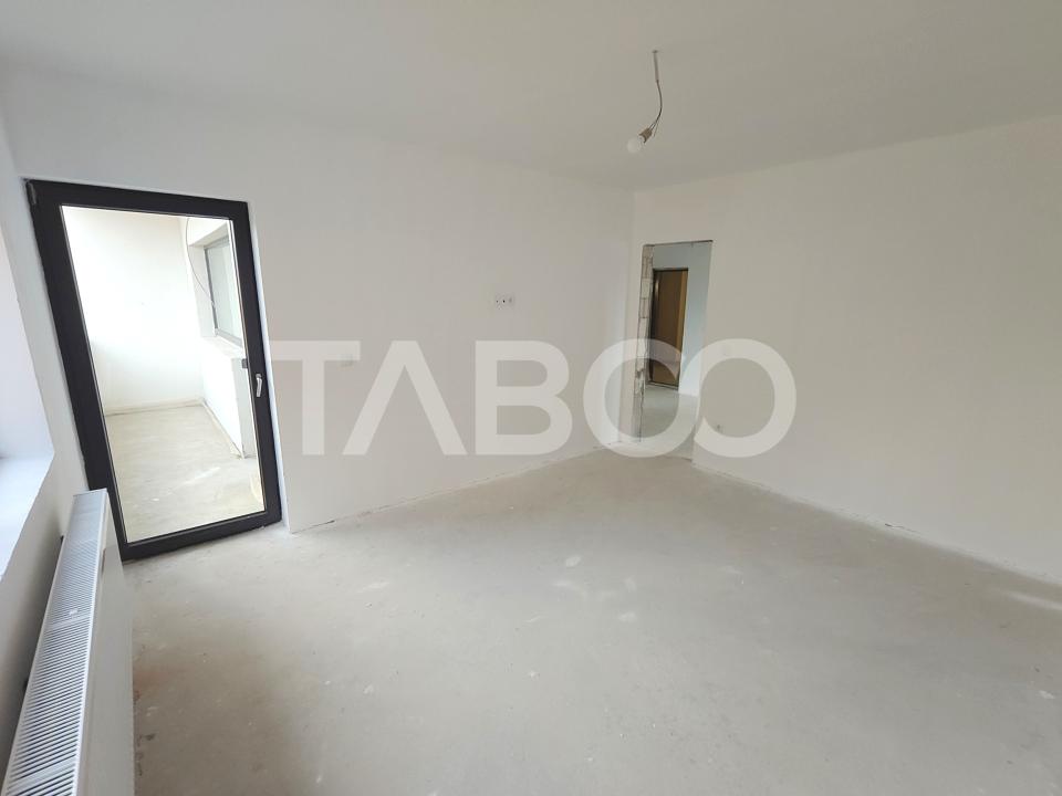 Apartament 2 camere 57 mp utili cu balcon si loc de parcare - etaj 1