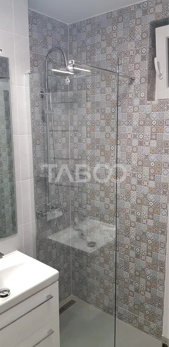 Apartament 2 camere 61 mpu de inchiriat balcon zona Mihai Viteazul