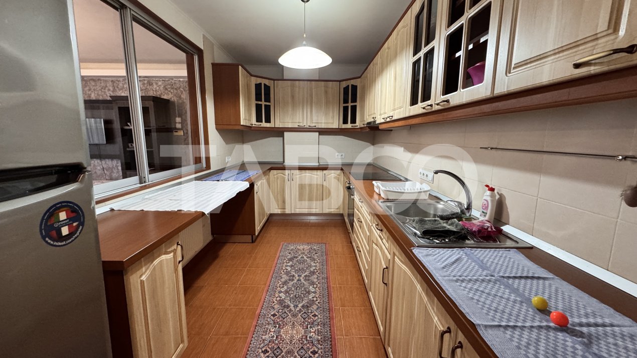 Apartament 2 camere 70mp de inchiriat mobilat terasa Tilisca Sibiu