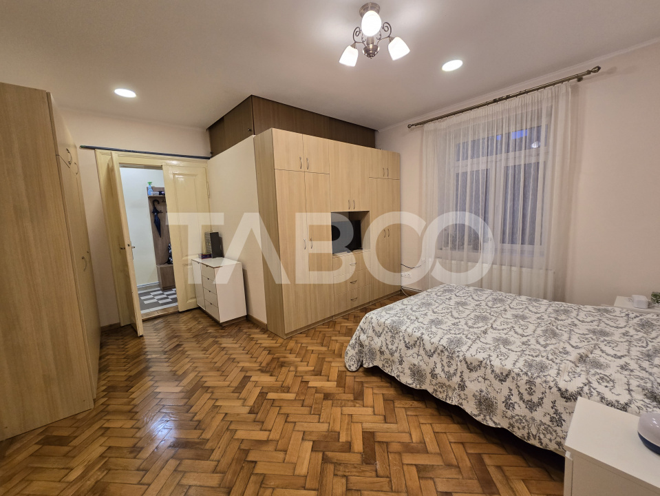 Apartament 2 camere 77mpu etaj 1 loc de parcare in Centrul Istoric