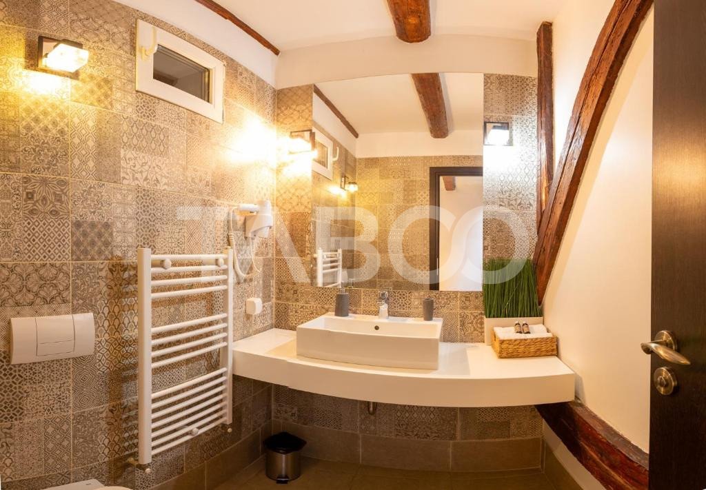 Apartament 2 camere 81 mpu 2 bai in Piata Mare Sibiu