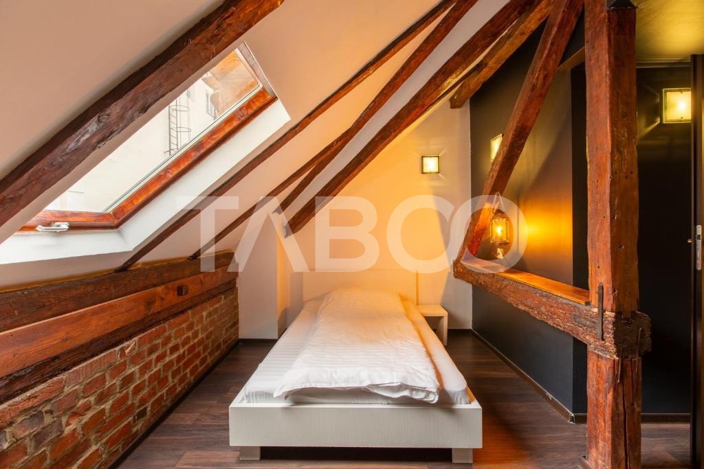 Apartament 2 camere 81 mpu 2 bai in Piata Mare Sibiu