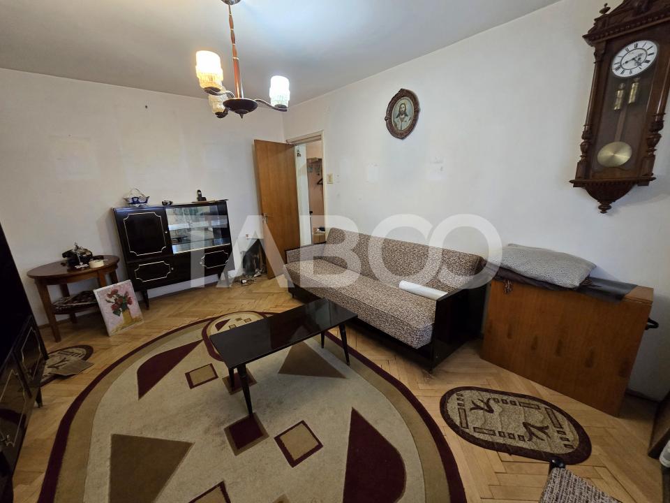 Apartament 2 camere balcon pivnita zona Mihai Viteazul Sibiu