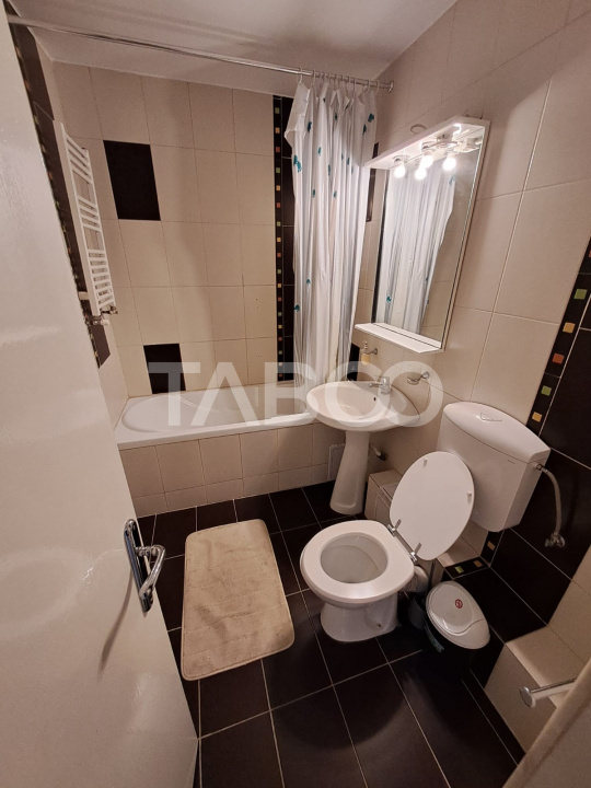 Apartament 2 camere cu balcon 2 bai si boxa la subsol de inchiriat 