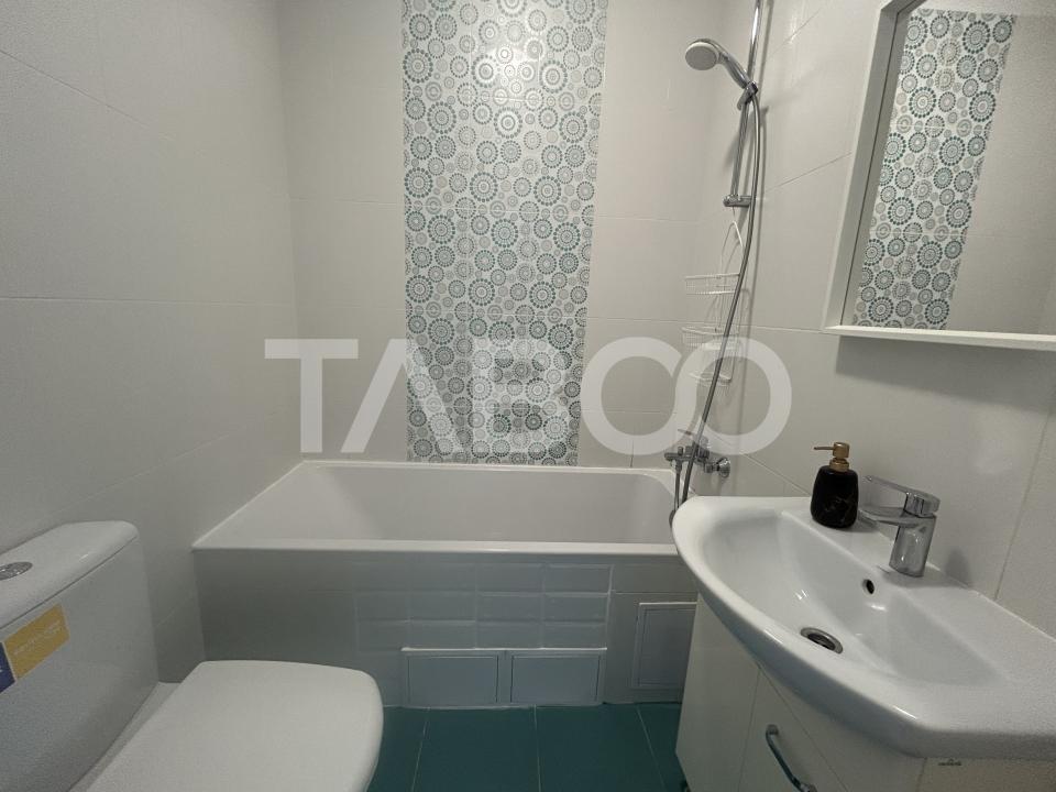 Apartament 2 camere cu balcon si parcare privata de inchiriat