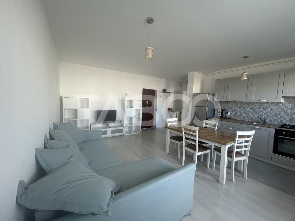 Apartament 2 camere cu balcon si parcare privata de inchiriat