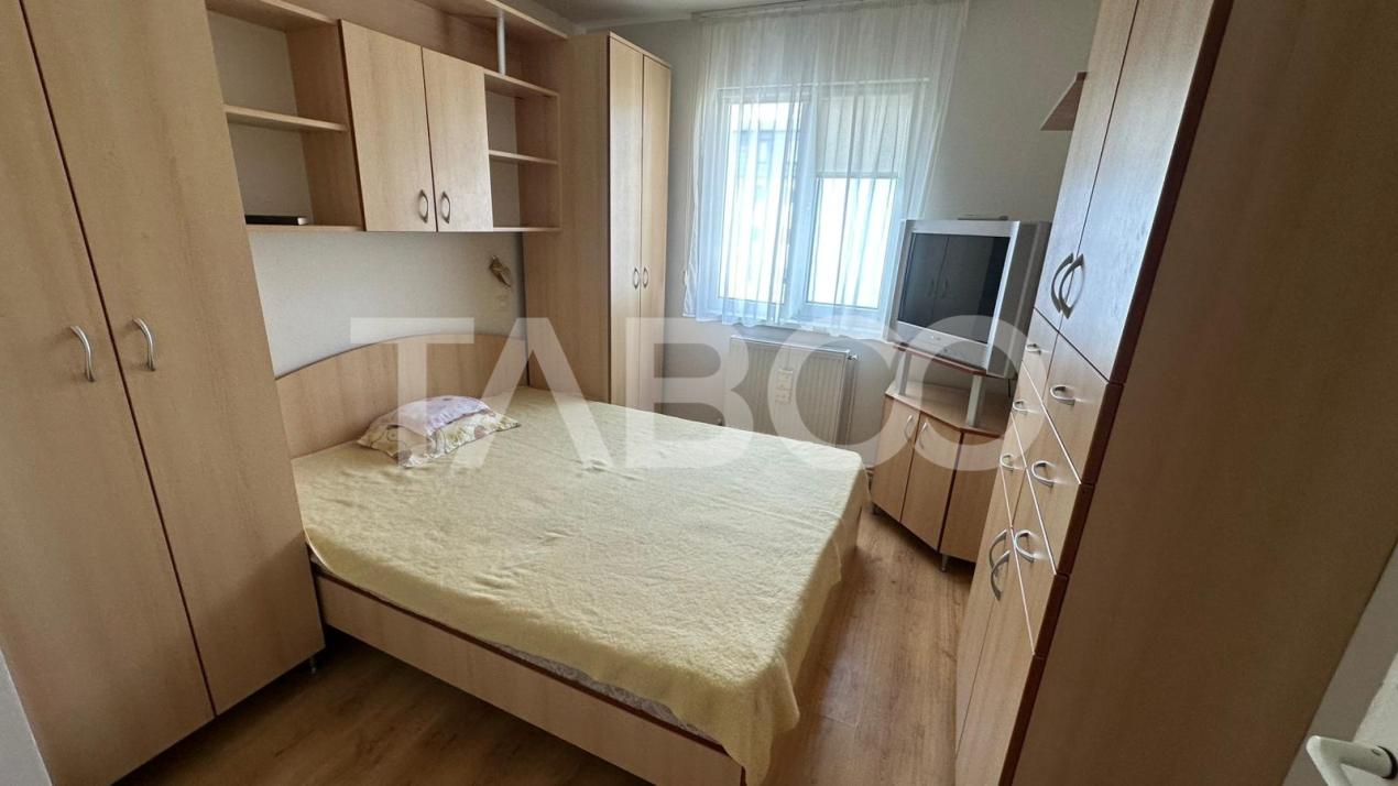 Apartament 2 camere cu balcon si pivnita zona Rahovei Sibiu 