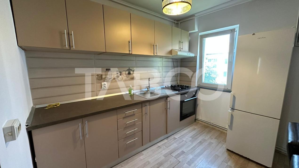 Apartament 2 camere cu balcon zona Rahovei Sibiu de vanzare
