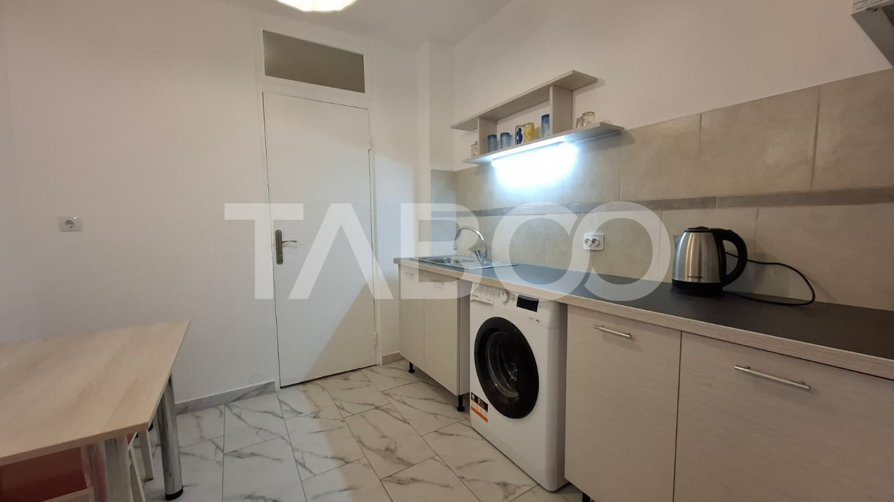 Apartament 2 camere de inchiriat 45 mp zona Vasile Aaron