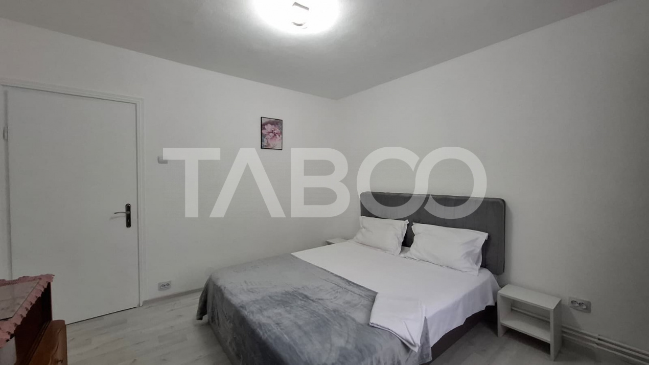 Apartament 2 camere de inchiriat 45 mp zona Vasile Aaron