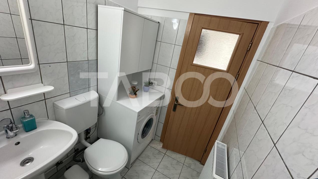 Apartament 2 camere de inchiriat 54 mpu balcon zona Terezian Sibiu