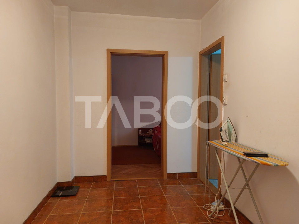 Apartament  2 camere de inchiriat balcon 12mp Mihai Viteazu Sibiu