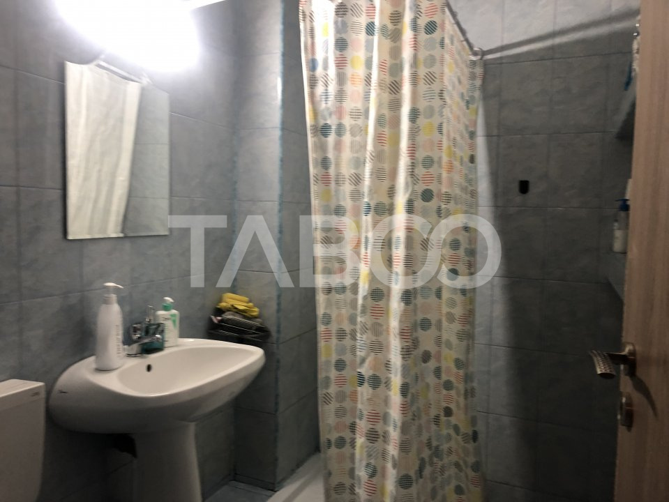 Apartament 2 camere de inchiriat balcon parcare Sibiu Doamna Stanca