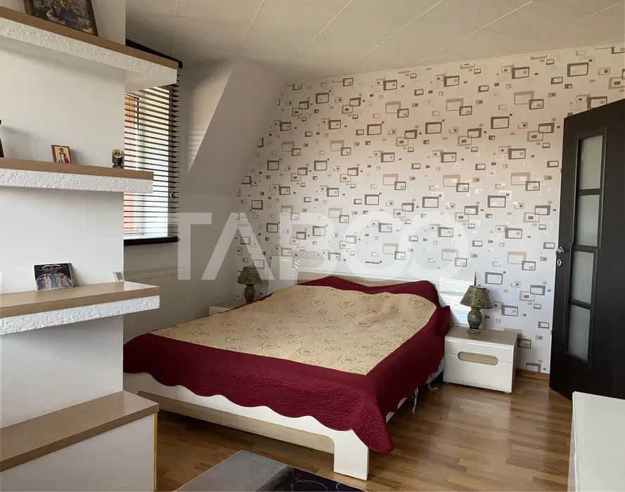 Apartament 2 camere de inchiriat bloc cu lift zona Strand Sibiu