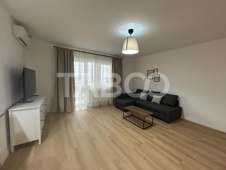 Apartament 2 camere de inchiriat cu balcon cu vedere spre munti