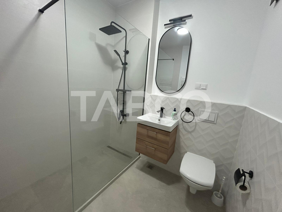 Apartament 2 camere de inchiriat cu balcon cu vedere spre munti