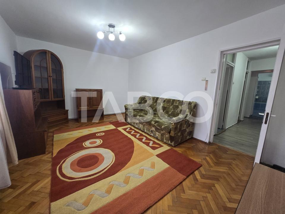 Apartament 2 camere de inchiriat decomandat 52 mp zona Strand Sibiu