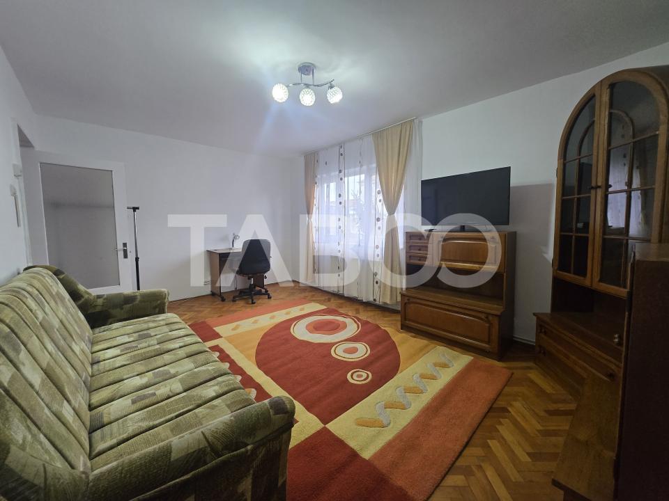 Apartament 2 camere de inchiriat decomandat 52 mp zona Strand Sibiu