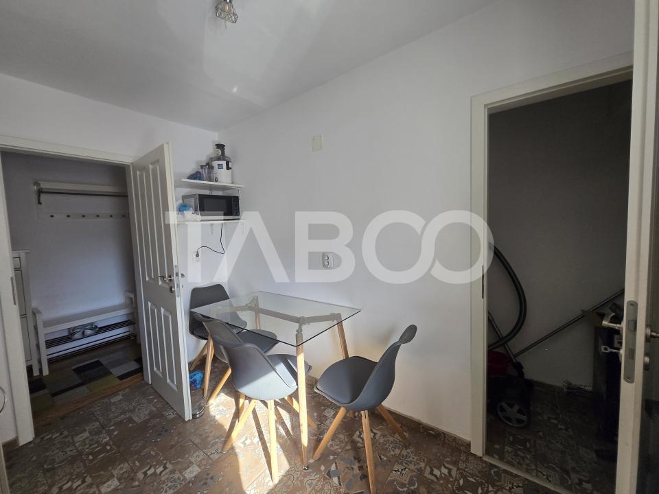 Apartament 2 camere de inchiriat decomandat 55mp zona Sub Arini Sibiu