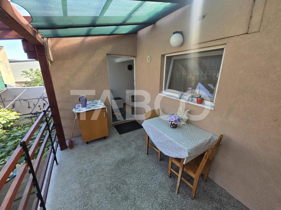 Apartament 2 camere de inchiriat decomandat 60 mpu zona Lupeni Sibiu