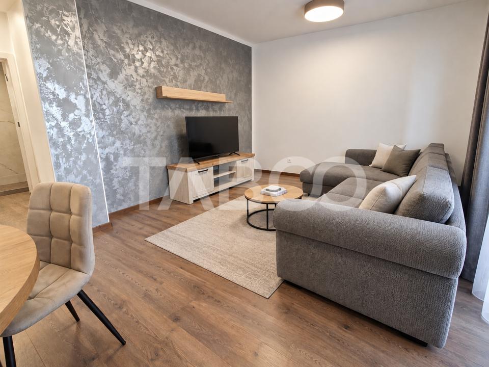 Apartament 2 camere de inchiriat etaj 1 lift balcon parcare D. Stanca