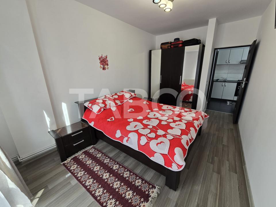 Apartament 2 camere de inchiriat etaj 4 mobilat parcare lift Turnisor