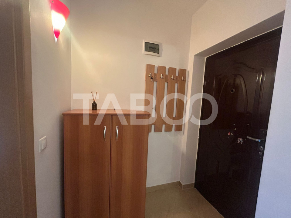 Apartament 2 camere de inchiriat zona Turnisor cu balcon si parcare 