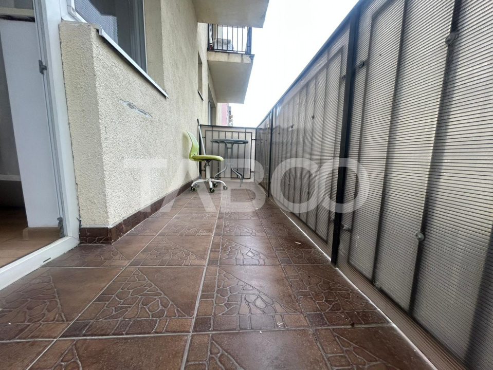 Apartament 2 camere de inchiriat zona Turnisor cu balcon si parcare 